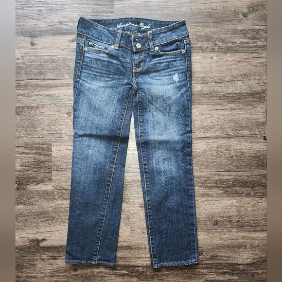 American Eagle Artist Cropped Dark Wash Stretch Denim Jeans - Picture 3 of 4